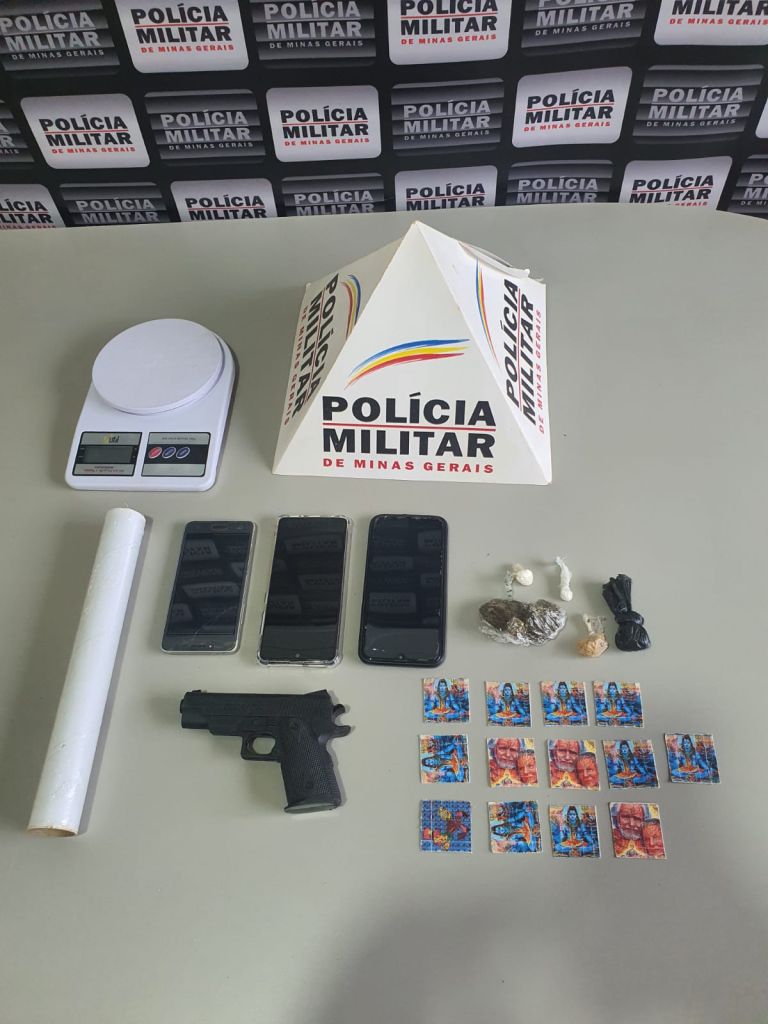 Operação policial em Monte Carmelo resulta na prisão de 5 suspeitos de tráfico de drogas | Patos Agora - A notícia no seu tempo - https://patosagora.net