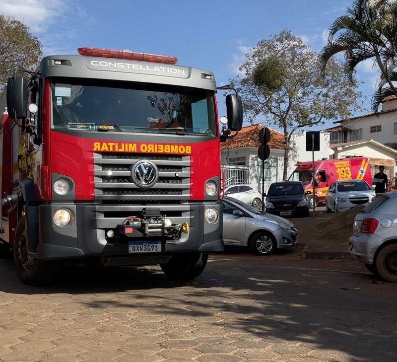 Corpo de Bombeiros realiza simulado de rota de emergência na Santa Casa de Patrocínio | Patos Agora - A notícia no seu tempo - https://patosagora.net