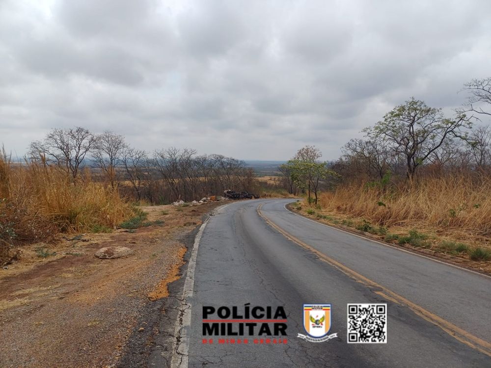 Falha nos freios provoca tombamento de Bitrem na Serra da Bela Vista | Patos Agora - A notícia no seu tempo - https://patosagora.net