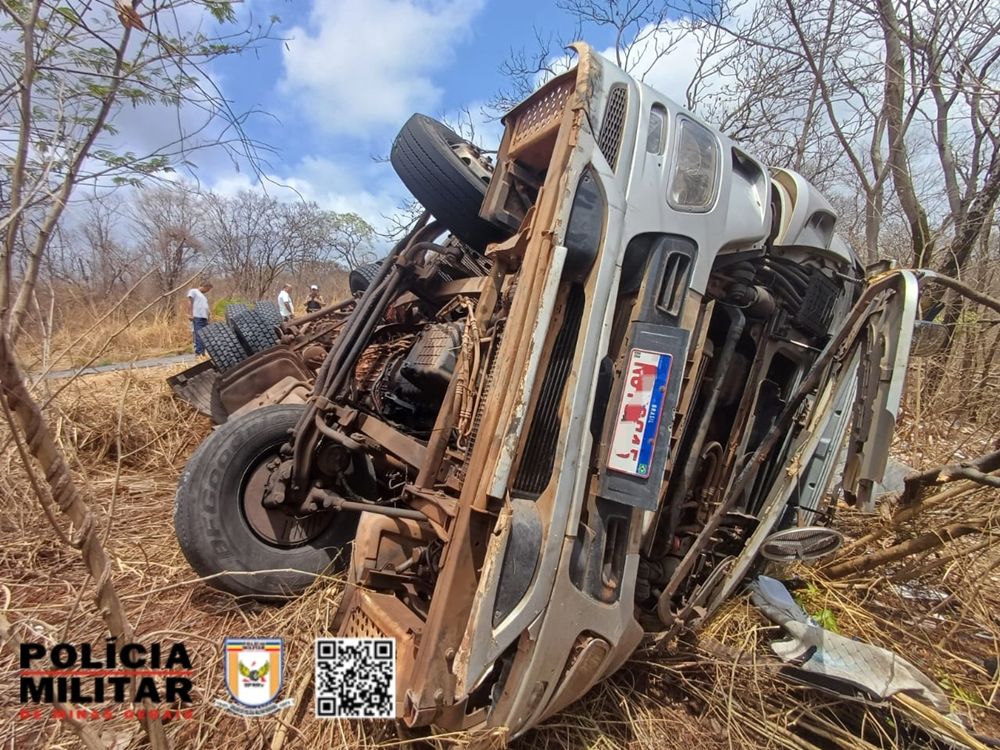 Falha nos freios provoca tombamento de Bitrem na Serra da Bela Vista | Patos Agora - A notícia no seu tempo - https://patosagora.net