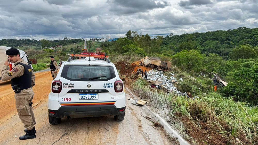 Identificado caminhoneiro morto em colisão na MGC-354, em Patos de Minas | Patos Agora - A notícia no seu tempo - https://patosagora.net