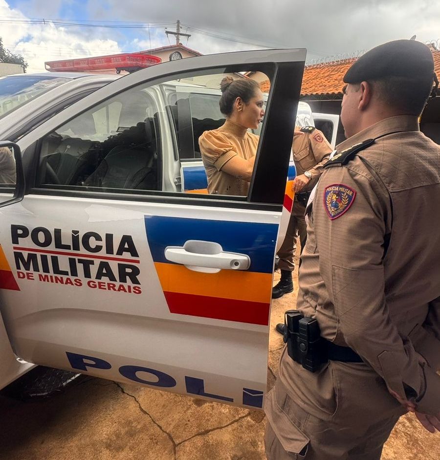 Solenidade de entrega de viatura policial para a 90ª Companhia de Polícia Militar em Carmo do Paranaíba  | Patos Agora - A notícia no seu tempo - https://patosagora.net