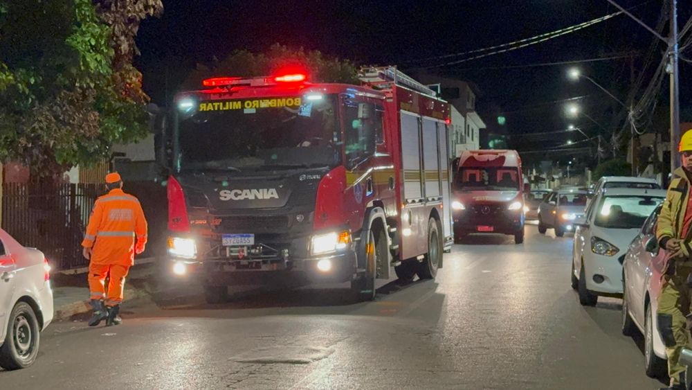 Colisão deixa pessoas feridas no Bairro Nossa Senhora das Graças; uma das vítimas ficou em estado grave | Patos Agora - A notícia no seu tempo - https://patosagora.net