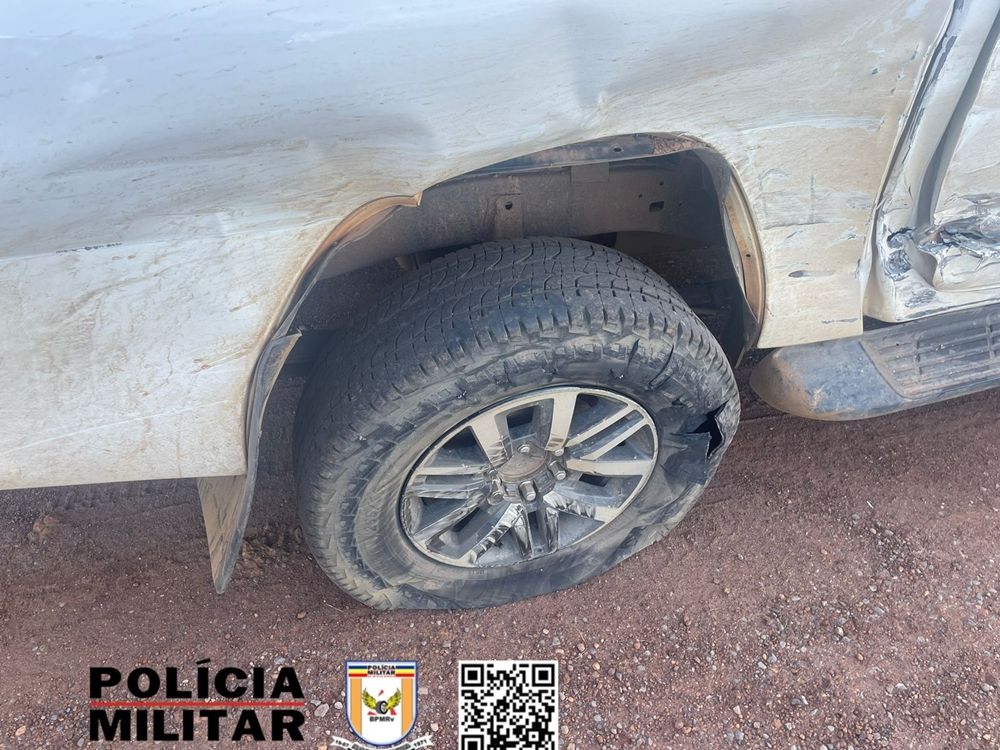 PM Rodoviária registra acidente entre duas caminhonetes na MGC-354 | Patos Agora - A notícia no seu tempo - https://patosagora.net