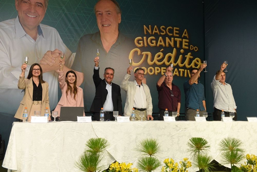 Nasce uma gigante do cooperativismo: união de forças forma uma das maiores cooperativas do Brasil | Patos Agora - A notícia no seu tempo - https://patosagora.net