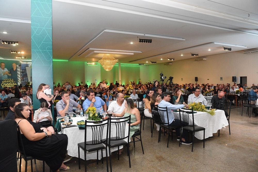 Nasce uma gigante do cooperativismo: união de forças forma uma das maiores cooperativas do Brasil | Patos Agora - A notícia no seu tempo - https://patosagora.net