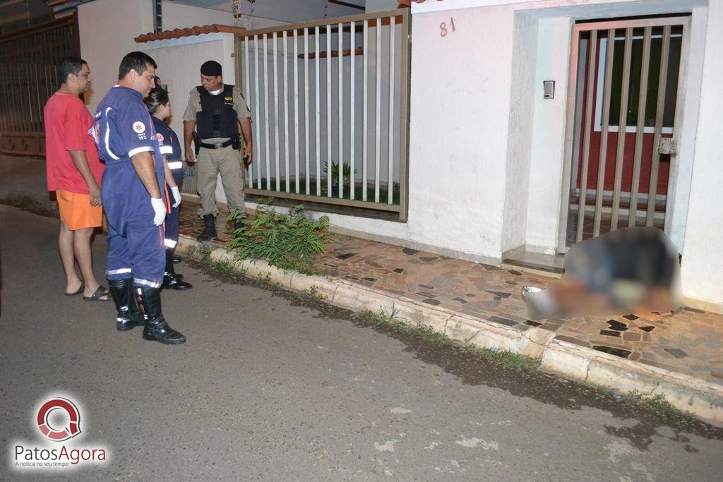 ¨Paulista¨leva tiro certeiro no peito e morre na Rua Três Pontas | Patos Agora - A notícia no seu tempo - https://patosagora.net