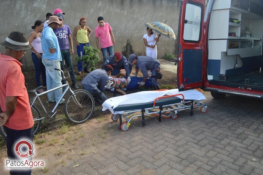 Mulher fica ferida após bicicleta perder freio na Rua Paraíba  | Patos Agora - A notícia no seu tempo - https://patosagora.net