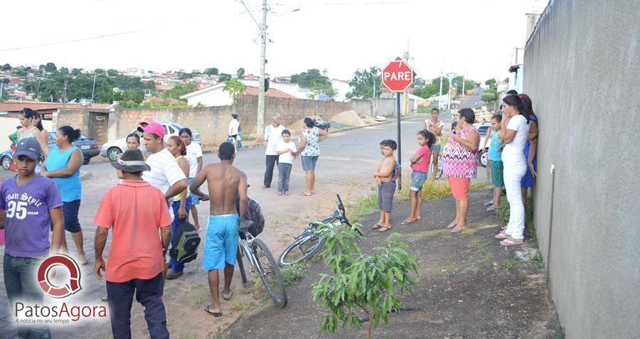 Mulher fica ferida após bicicleta perder freio na Rua Paraíba  | Patos Agora - A notícia no seu tempo - https://patosagora.net