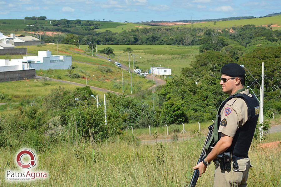 PM e PC fazem cerco recuperam três carros e capturam oito suspeitos | Patos Agora - A notícia no seu tempo - https://patosagora.net