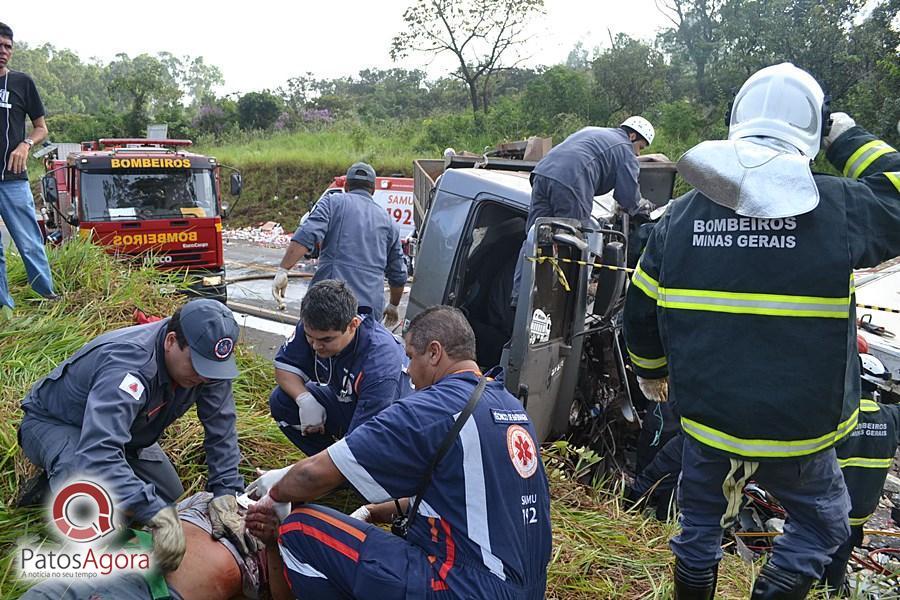 Grave acidente deixa mortos e feridos na BR-354 próximo do Aguinaldo das Pamonhas | Patos Agora - A notícia no seu tempo - https://patosagora.net