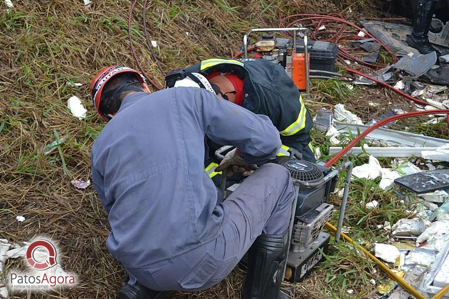 Grave acidente deixa mortos e feridos na BR-354 próximo do Aguinaldo das Pamonhas | Patos Agora - A notícia no seu tempo - https://patosagora.net