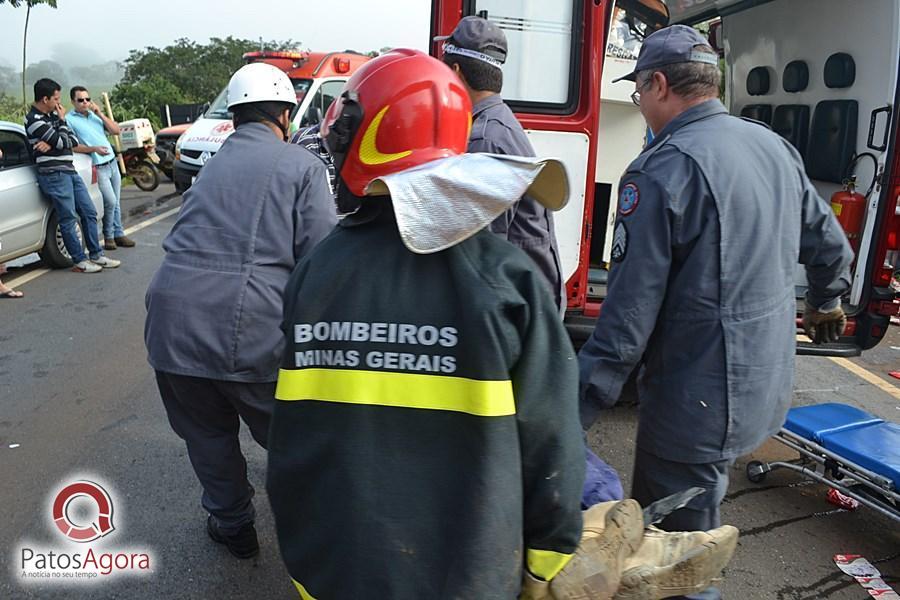 Grave acidente deixa mortos e feridos na BR-354 próximo do Aguinaldo das Pamonhas | Patos Agora - A notícia no seu tempo - https://patosagora.net