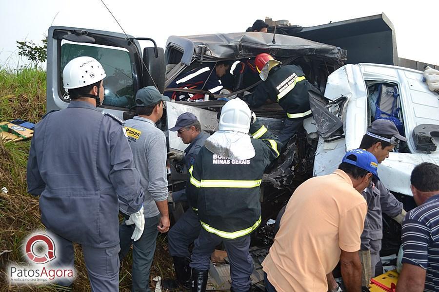 Grave acidente deixa mortos e feridos na BR-354 próximo do Aguinaldo das Pamonhas | Patos Agora - A notícia no seu tempo - https://patosagora.net