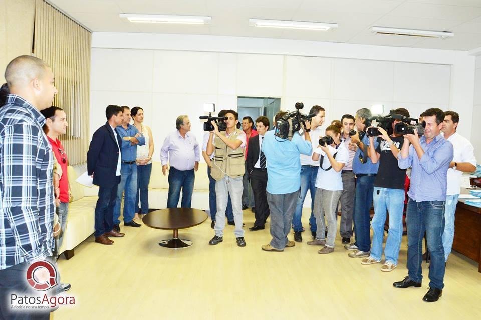 Quatro médicos cubanos chegam a Patos de Minas para o Programa Saúde da Família | Patos Agora - A notícia no seu tempo - https://patosagora.net