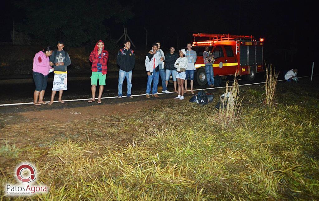 Batida entre ônibus e carro deixa vários feridos no Trevo da Pipoca na BR-365 | Patos Agora - A notícia no seu tempo - https://patosagora.net