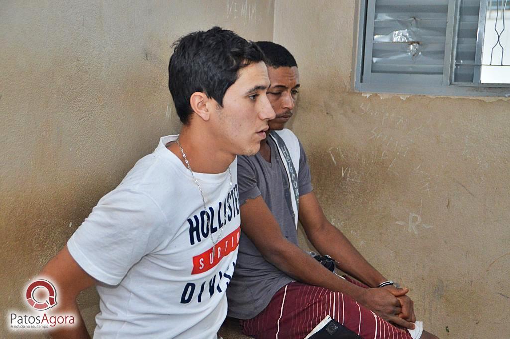 Dois jovens foram presos após levarem mais de R$5.000,00 em assalto | Patos Agora - A notícia no seu tempo - https://patosagora.net