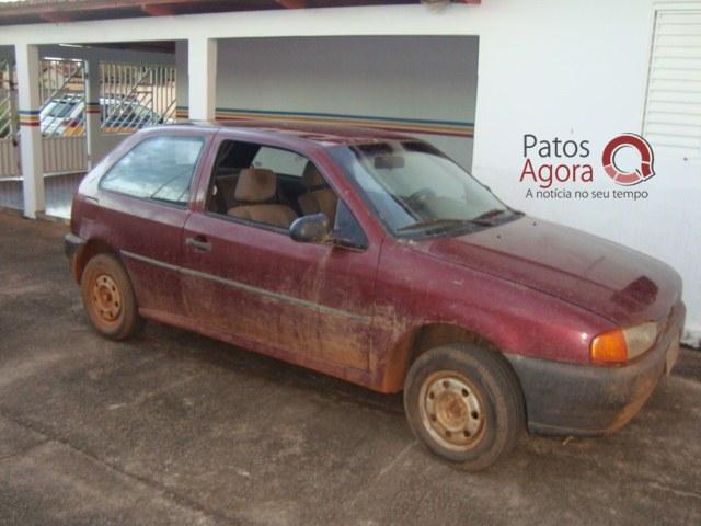 Policia de Lagoa Grande prende dois suspeitos e recupera carro furtado  | Patos Agora - A notícia no seu tempo - https://patosagora.net