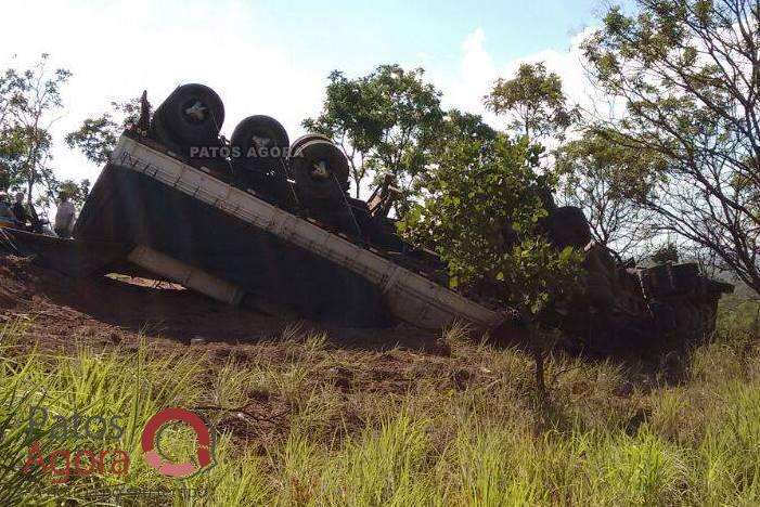 Acidente tira vida de duas pessoas de Carmo do Paranaíba na BR-040 próximo de Paracatu | Patos Agora - A notícia no seu tempo - https://patosagora.net