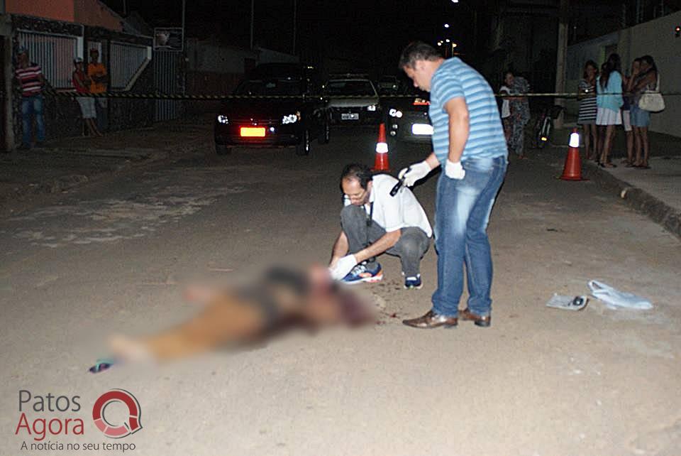 Mulher é morta com golpe de facão por causa de beijo em Carmo do Paranaíba | Patos Agora - A notícia no seu tempo - https://patosagora.net