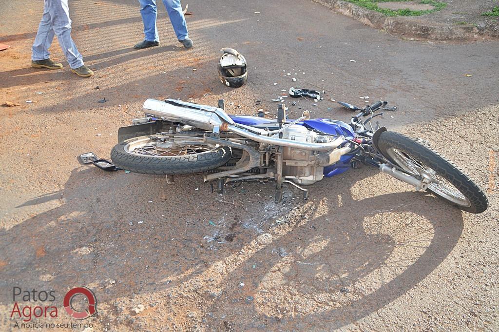 Motociclista morre após colidir em caminhão no bairro Jardim Esperança | Patos Agora - A notícia no seu tempo - https://patosagora.net