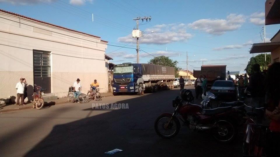 Criança morre após ser atropelada por caminhão em Lagoa Formosa | Patos Agora - A notícia no seu tempo - https://patosagora.net