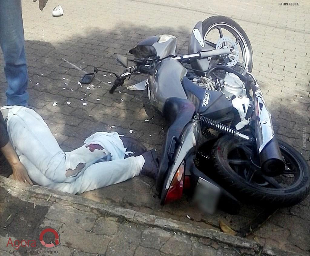 Motociclista fica gravemente ferido após ser atingido por carro na contramão | Patos Agora - A notícia no seu tempo - https://patosagora.net