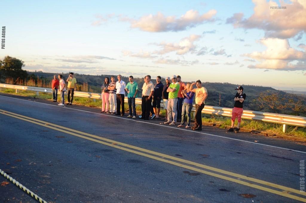 Motorista morre em capotamento na curva do Belvedere na BR-354 próximo de Rio Paranaíba | Patos Agora - A notícia no seu tempo - https://patosagora.net