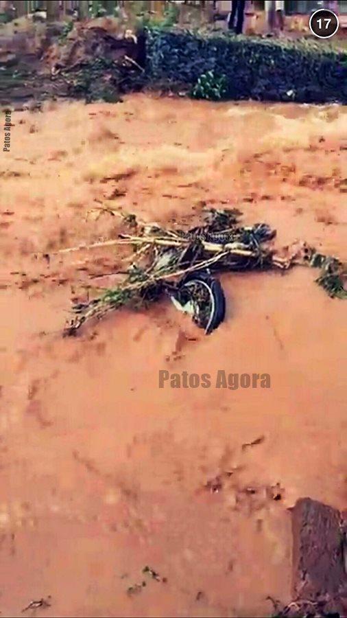 Urgente: Chuva de granizo causa estragos em São Gotardo  | Patos Agora - A notícia no seu tempo - https://patosagora.net