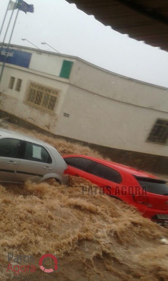 Urgente: Chuva de granizo causa estragos em São Gotardo  | Patos Agora - A notícia no seu tempo - https://patosagora.net