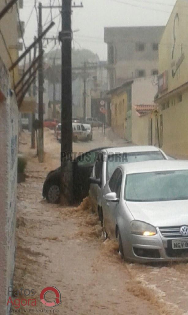 Urgente: Chuva de granizo causa estragos em São Gotardo  | Patos Agora - A notícia no seu tempo - https://patosagora.net