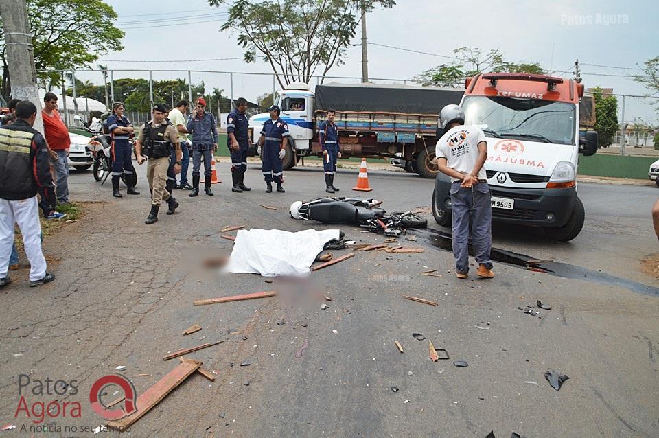 Motociclista morre em grave acidente na Rua Major Gote em frente ao Parque de Exposições | Patos Agora - A notícia no seu tempo - https://patosagora.net