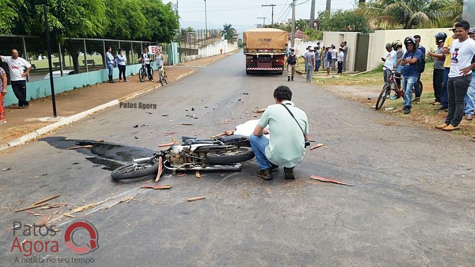 Motociclista morre em grave acidente na Rua Major Gote em frente ao Parque de Exposições | Patos Agora - A notícia no seu tempo - https://patosagora.net