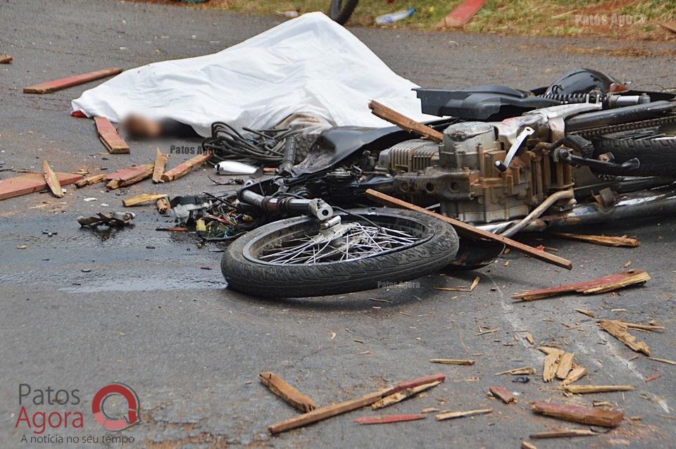 Motociclista morre em grave acidente na Rua Major Gote em frente ao Parque de Exposições | Patos Agora - A notícia no seu tempo - https://patosagora.net