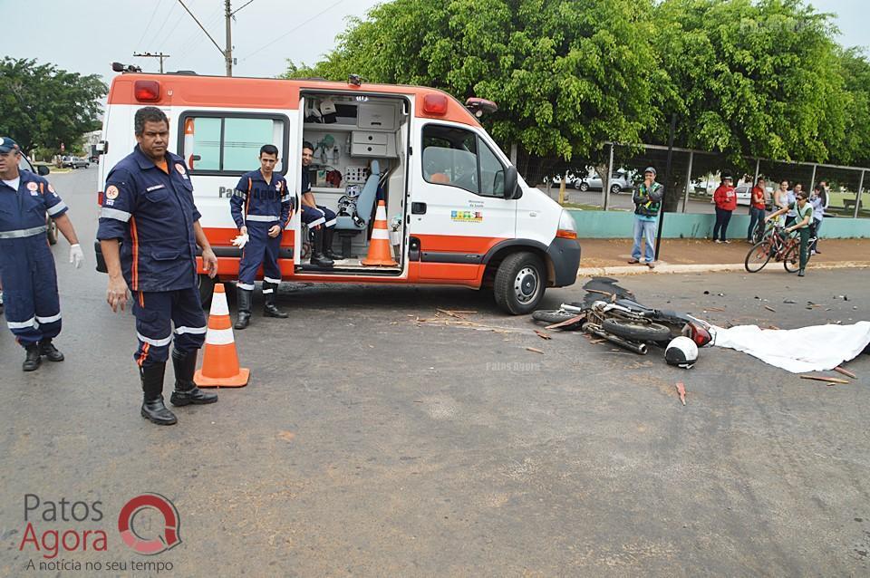 Motociclista morre em grave acidente na Rua Major Gote em frente ao Parque de Exposições | Patos Agora - A notícia no seu tempo - https://patosagora.net