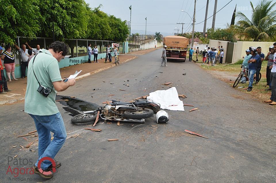 Motociclista morre em grave acidente na Rua Major Gote em frente ao Parque de Exposições | Patos Agora - A notícia no seu tempo - https://patosagora.net