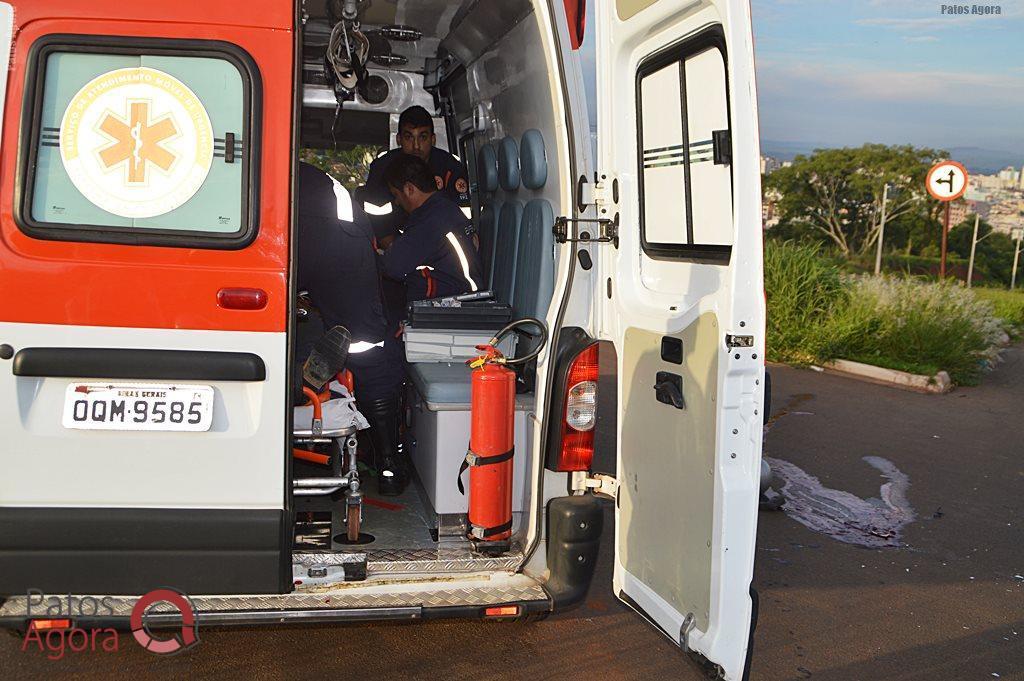 Acidente entre motocicleta e caminhão deixa rapaz gravemente ferido na Av. Fátima Porto | Patos Agora - A notícia no seu tempo - https://patosagora.net