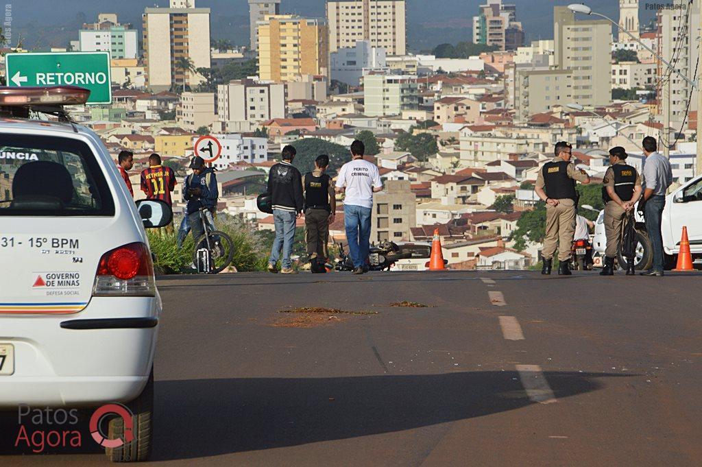 Acidente entre motocicleta e caminhão deixa rapaz gravemente ferido na Av. Fátima Porto | Patos Agora - A notícia no seu tempo - https://patosagora.net