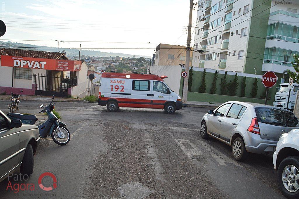 Acidente entre motocicleta e caminhão deixa rapaz gravemente ferido na Av. Fátima Porto | Patos Agora - A notícia no seu tempo - https://patosagora.net