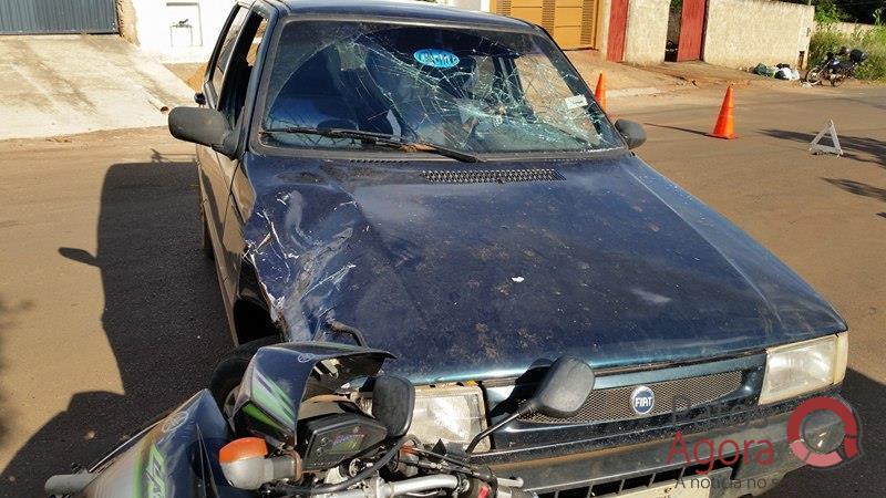 Motociclista de 25 anos fica ferido após colidir em carro que manobrava para estacionar | Patos Agora - A notícia no seu tempo - https://patosagora.net