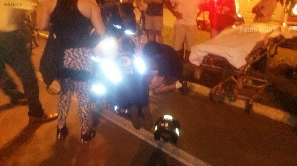 Aconteceu de novo: Acidente deixa motociclista ferido na Avenida JK | Patos Agora - A notícia no seu tempo - https://patosagora.net