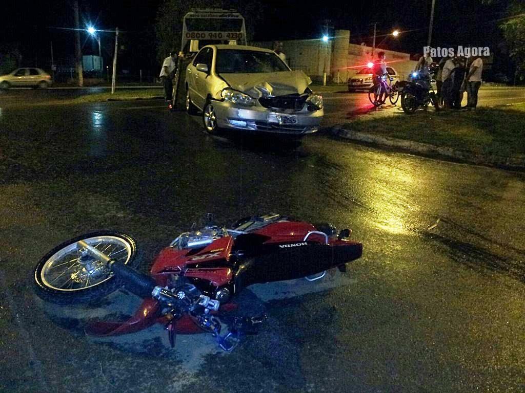 Aconteceu de novo: Acidente deixa motociclista ferido na Avenida JK | Patos Agora - A notícia no seu tempo - https://patosagora.net