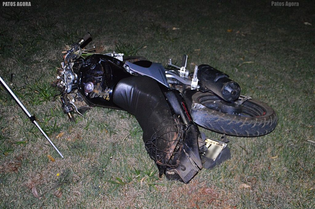Motociclista morre ao perder controle de moto em rotatória no final da Avenida Marabá  | Patos Agora - A notícia no seu tempo - https://patosagora.net