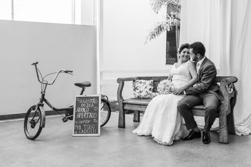 Noivo chega de bicicleta no casamento em Lagoa Formosa | Patos Agora - A notícia no seu tempo - https://patosagora.net