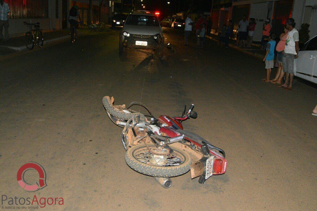 Acidente de transito entre picape e motociclista deixa motociclista gravemente ferido | Patos Agora - A notícia no seu tempo - https://patosagora.net