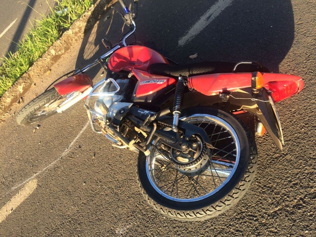 Grave acidente deixa motociclista ferido na Avenida Lucy Mesquita no bairro Guanabara | Patos Agora - A notícia no seu tempo - https://patosagora.net