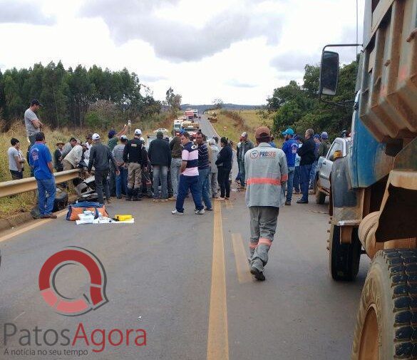 Mulher morre após colisão entre veículos na MG-230  | Patos Agora - A notícia no seu tempo - https://patosagora.net