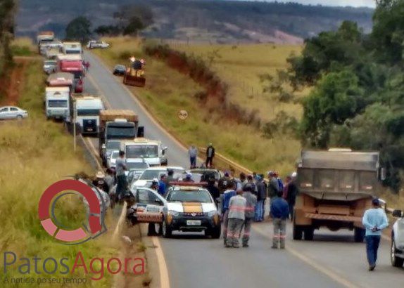 Mulher morre após colisão entre veículos na MG-230  | Patos Agora - A notícia no seu tempo - https://patosagora.net