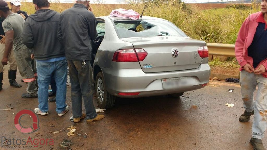 Mulher morre após colisão entre veículos na MG-230  | Patos Agora - A notícia no seu tempo - https://patosagora.net