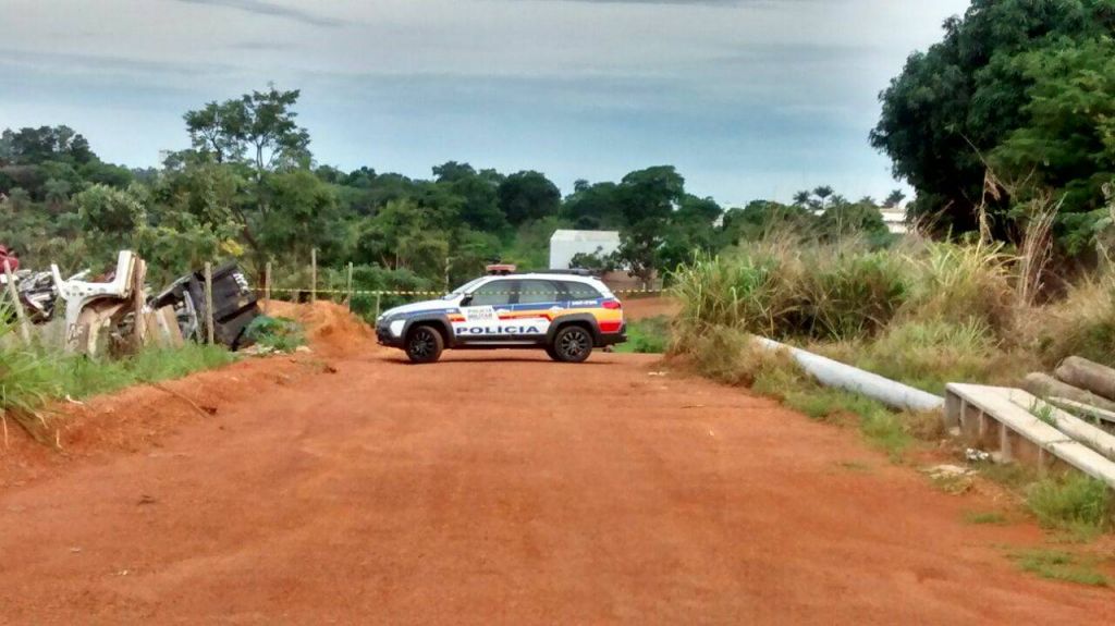 Polícia tenta identificar corpo que foi encontrado parcialmente degolado no Bairro Distrito Industrial II | Patos Agora - A notícia no seu tempo - https://patosagora.net